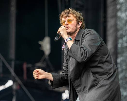 September 19, 2026, Chicago, Illinois, USA: JAMES SMITH of English post-punk band Yard Act during Riot Fest Music Festival in Chicago, Illinois Chicago USA  - ZUMAs135 20260919_zap_s135_006 Copyright: xDanielxDeSloverx