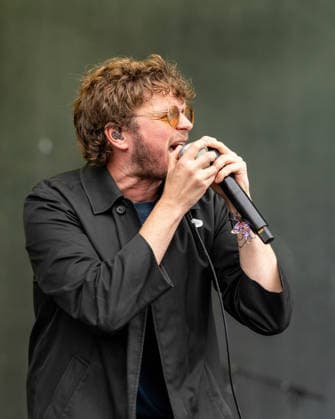 September 19, 2026, Chicago, Illinois, USA: JAMES SMITH of English post-punk band Yard Act during Riot Fest Music Festival in Chicago, Illinois Chicago USA  - ZUMAs135 20260919_zap_s135_016 Copyright: xDanielxDeSloverx