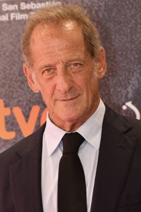 74th San Sebastian Film Festival Red Carpet, September 19 74th SSIFF 74th SAN SEBASTIAN International Film Festival LES MISERABLES Red Carpet Vincent Lindon awaits the screening of *Les Misérables* Photos by Thomas Bohlen Starface 459783 2026 09 19 San Sebastián, Spain  Copyright: xThomasxBohlenx STAR_459783_072