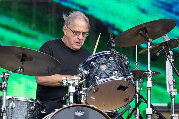 September 19, 2026, Chicago, Illinois, USA: MALCOLM TRAVIS of Sugar during Riot Fest Music Festival in Chicago, Illinois Chicago USA  - ZUMAs135 20260919_zap_s135_085 Copyright: xDanielxDeSloverx