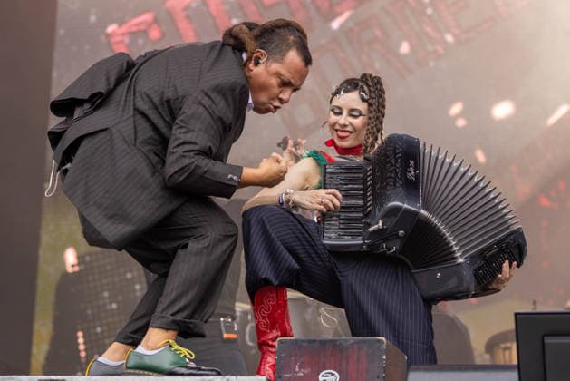 September 19, 2026, Chicago, Illinois, USA: PEDRO ERAZO and ERICA MANCINI of Gogol Bordello during Riot Fest Music Festival in Chicago, Illinois Chicago USA  - ZUMAs135 20260919_zap_s135_134 Copyright: xDanielxDeSloverx