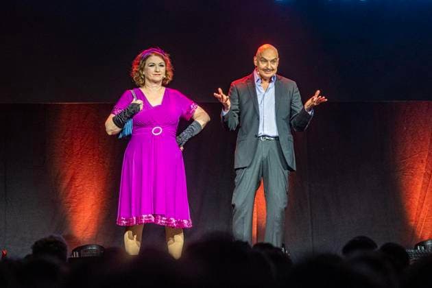 50 Jahre Comedy Arts, Gala in der Enni-Eventhalle ** NUR FÜR REDAKTIONELLE ZWECKE ** EDITORIAL USE ONLY **<p>Interpreten und Zuschauer befinden sich am 19.9.2026 der Enni-Eventhallein Moers und das Moderatoren Duo Diagonal mit Branka B. &amp; Roger (Holger Ehrich) führen durch das Programm. Zum Jubiläum wird eine große Gala aufgeführt. Foto : Arnulf Stoffel Funke Foto Services < p> Buntes Deutschland NRW Moers Copyright: ArnulfxStoffel