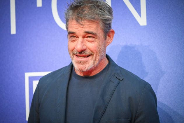 La Rochelle TV Fiction Festival 2026 Red Carpet, September 19, 28th La Rochelle TV Fiction Festival 28th edition of the La Rochelle TV Fiction Festival Closing photocall Thierry Neuvic 459787 2026 09 19 France  Copyright: xBarbaraxNeymanx xStarfacex STAR_459787_044