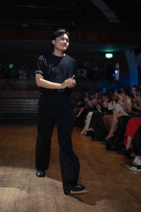 Yuhan Ao Spring Summer 2027 at London Fashion Week A model walks the runway at the Yuhan Ao Spring Summer 2027 show during London Fashion Week, London, UK, 19 September 2026., Credit:Lounis Tiar Avalon United Kingtom, London  Copyright: xLounisxTiarx xAvalonx 1136545707