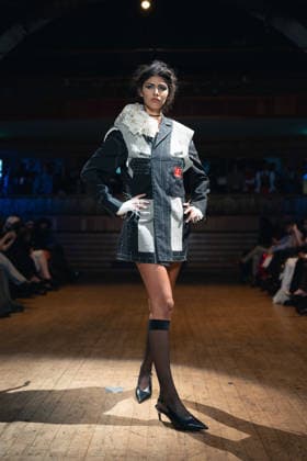 Yuhan Ao Spring Summer 2027 at London Fashion Week A model walks the runway at the Yuhan Ao Spring Summer 2027 show during London Fashion Week, London, UK, 19 September 2026., Credit:Lounis Tiar Avalon United Kingtom, London  Copyright: xLounisxTiarx xAvalonx 1136545734