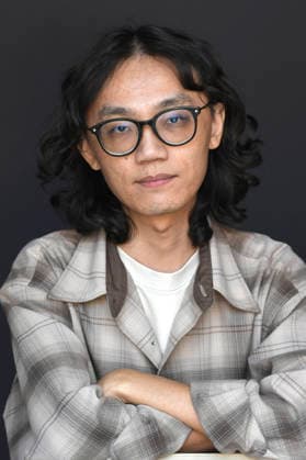 Po-shun Lu bei einem exklusiven Photoshooting auf dem 74. Internationalen Filmfestival San Sebastian Festival Internacional de Cine de San Sebastian im Hotel Maria Cristina. San Sebastian, 19.09.2026