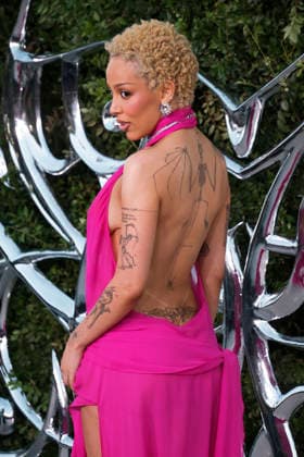 September 19, 2026, Los Angeles, California, USA: Doja Cat at the Lucas Museum of Narrative Art Opening Night at the Lucas Museum of Narrative Art on Saturday September 19, 2026 in Los Angeles, California. BURT HARRIS BNS PI Los Angeles USA  - ZUMAp124 20260919_zaa_p124_070 Copyright: xBurtxHarrisx
