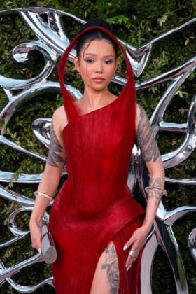 September 19, 2026, Los Angeles, California, USA: Bella Poarch at the Lucas Museum of Narrative Art Opening Night at the Lucas Museum of Narrative Art on Saturday September 19, 2026 in Los Angeles, California. BURT HARRIS BNS PI Los Angeles USA  - ZUMAp124 20260919_zaa_p124_079 Copyright: xBurtxHarrisx