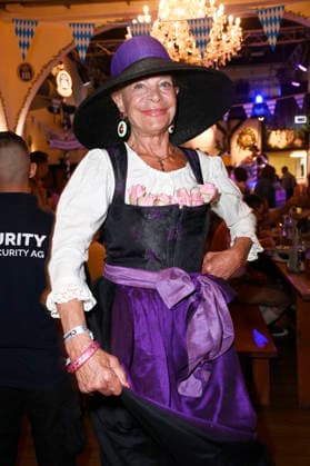 Barbara Engel beim Wiesn-Anstich zum Oktoberfest 2026 im Hofbräu Berlin. Berlin, 19.09.2026