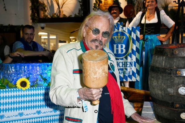 Frank Zander beim Wiesn-Anstich zum Oktoberfest 2026 im Hofbräu Berlin. Berlin, 19.09.2026