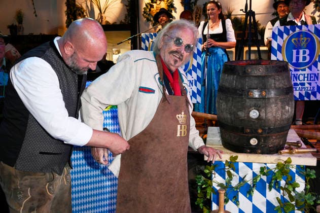 Frank Zander und Björn Schwarz beim Wiesn-Anstich zum Oktoberfest 2026 im Hofbräu Berlin. Berlin, 19.09.2026