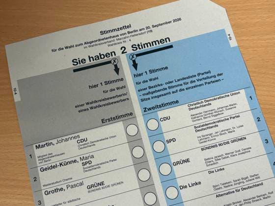20.09.2026, Stimmzettel für die Wahl zum Abgeordnetenhaus 2026, im Wahlkreis Marzahn-Hellersdorf, Wahlkreis 4, Berlin Deutschland, Germany