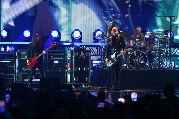 Smashing Pumpkins perform on stage during the iHeartRadio Music Festival Concerts at T-Mobile Arena in Las Vegas, Nevada on Saturday, September 19, 2026.  LAV20260919034 JAMESxATOA