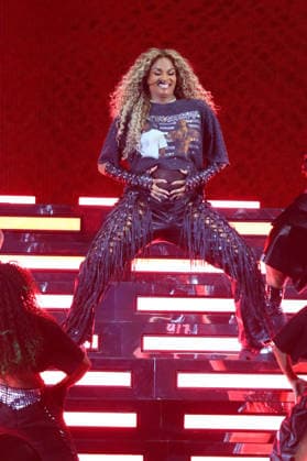 Ciara performs on stage during the iHeartRadio Music Festival Concerts at T-Mobile Arena in Las Vegas, Nevada on Saturday, September 19, 2026.  LAV20260919057 JAMESxATOA