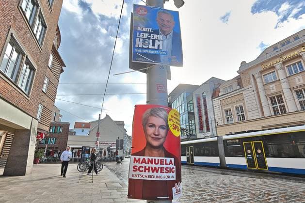 Schwerin, Mecklenburg-Vorpommern, Deutschland, 20.09.2026: Landtagswahl in Mecklenburg-Vorpommern 2026: Wahlplakate für die Landtagswahl 2026 mit Leif-Erik Holm, AfD, und Manuela Schwesig, SPD Copyright: xdtsxNachrichtenagenturx dts_135338