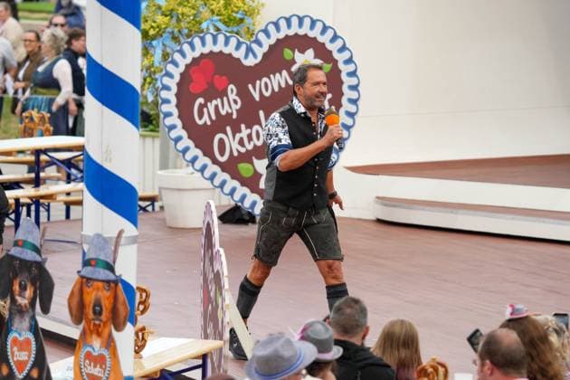 ZDF-Fernsehgarten 2026. Markus Schöffl im ZDF Fernsehgarten mit dem Motto Oktoberfest am 20.09.2026 in Mainz. Mainz ZDF Fernsehgarten Rheinland-Pfalz
