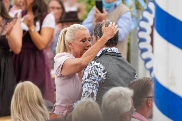 ZDF-Fernsehgarten 2026. Andrea Kiwi Kiewel im ZDF Fernsehgarten mit dem Motto Oktoberfest am 20.09.2026 in Mainz. Mainz ZDF Fernsehgarten Rheinland-Pfalz