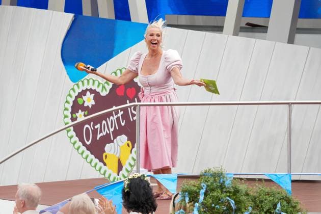 ZDF-Fernsehgarten 2026. Andrea Kiwi Kiewel im ZDF Fernsehgarten mit dem Motto Oktoberfest am 20.09.2026 in Mainz. Mainz ZDF Fernsehgarten Rheinland-Pfalz
