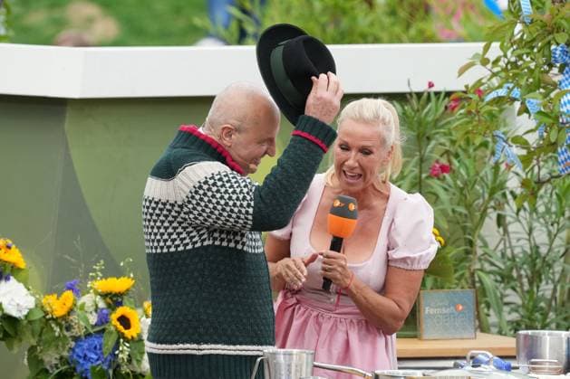 ZDF-Fernsehgarten 2026. Koch Johann Lafer und Andrea Kiwi Kiewel im ZDF Fernsehgarten mit dem Motto Oktoberfest am 20.09.2026 in Mainz. Mainz ZDF Fernsehgarten Rheinland-Pfalz
