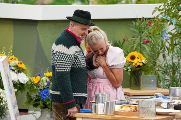 ZDF-Fernsehgarten 2026. Koch Johann Lafer und Andrea Kiwi Kiewel im ZDF Fernsehgarten mit dem Motto Oktoberfest am 20.09.2026 in Mainz. Mainz ZDF Fernsehgarten Rheinland-Pfalz