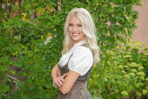 ZDF-Fernsehgarten 2026. Musikerin Lisa Miko im ZDF Fernsehgarten mit dem Motto Oktoberfest am 20.09.2026 in Mainz. Mainz ZDF Fernsehgarten Rheinland-Pfalz