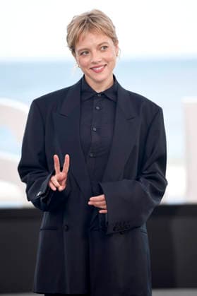 Jella Haase beim Photocall zum Kinofilm Krux auf dem 74. Internationalen Filmfestival San Sebastian Festival Internacional de Cine de San Sebastian auf der Kursaal Terasse. San Sebastian, 20.09.2026