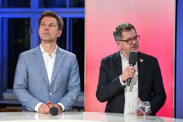 Berlin, Deutschland, 20.09.2026: Abgeordnetenhaus: Wahl zum Abgeordnetenhaus von Berlin 2026: Steffen Krach (SPD) und Werner Graf (Grüne) Copyright: xdtsxNachrichtenagenturx dts_135466
