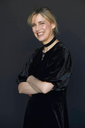 Ulrike Tony Vahl vom Krux -Team bei einem exklusiven Photoshooting auf dem 74. Internationalen Filmfestival San Sebastian Festival Internacional de Cine de San Sebastian im Hotel Maria Cristina. San Sebastian, 20.09.2026