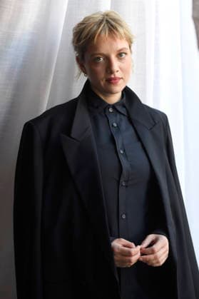 Jella Haase vom Krux -Cast bei einem exklusiven Photoshooting auf dem 74. Internationalen Filmfestival San Sebastian Festival Internacional de Cine de San Sebastian im Hotel Maria Cristina. San Sebastian, 20.09.2026