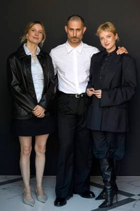 Frida-Lovisa Hamann, Clemens Schick und Jella Haase vom Krux -Cast bei einem exklusiven Photoshooting auf dem 74. Internationalen Filmfestival San Sebastian Festival Internacional de Cine de San Sebastian im Hotel Maria Cristina. San Sebastian, 20.09.2026