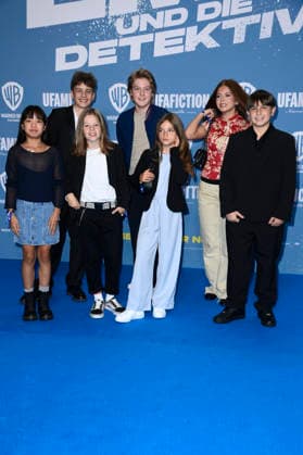 Ai Vy Bui, Nicholas Jonah Peter, Bela Louis Plass, Camille Moltzen, Lara Toni Lüdders, Zahide Kayaci und Kilian Kasa bei der Premiere des Kinofilms Emil und die Detektive im Kino in der KulturBrauerei. Berlin, 20.09.2026