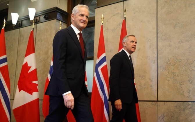 September 20, 2026, Ottawa, On, CANADA: Prime Minister of Norway Jonas Gahr Store, left, and Prime Minister Mark Carney leave a signing ceremony on Parliament Hill in Ottawa on Sunday, Sept. 20, 2026. Ottawa CANADA  - ZUMAc35_ 20260920_zaf_c35_190 Copyright: xPatrickxDoylex