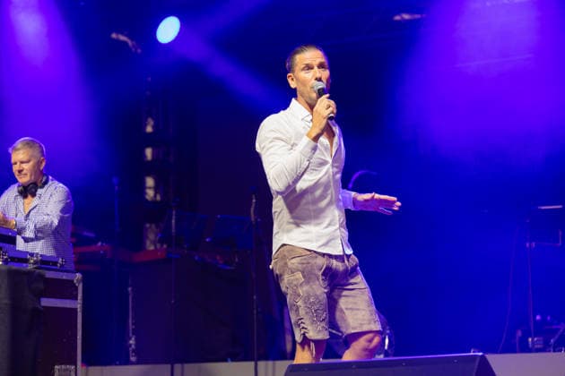 Markus Luca aus den Regines Oberbayern Mallorca live beim 27. Oberlausitzer Oktoberfest Kemnitz 2026. Kemnitz, 19.09.2026 Copyright: xMatthiasxWehnertx