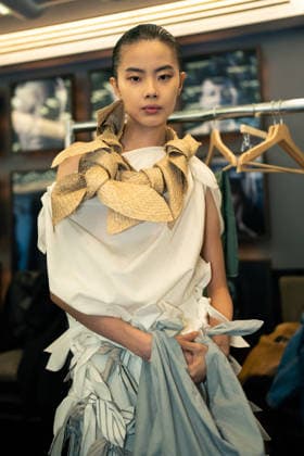 Model Backstage At Rory William Docherty Catwalk Show 2026 - London A model is seen backstage at the Rory William Docherty Catwalk Show 2026 in London, England on September 20, 2026. Photo by Lounis Tiar ABACAPRESS.COM London United Kingdom  Copyright: xLounisPhotography ABACAx