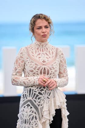 September 21, 2026, Madrid, Madrid, Spain: Dolores Fonzi attended Mis muertos tristes Photocall during 74th San Sebastian International Film Festival at Kursaal Palace on September 21, 2026 in Donostia San Sebastian, Spain Madrid Spain - ZUMAg15_ 20260921_zaf_g15_089 Copyright: xJackxAbuinx