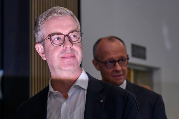 im Bild v.l.: CDU-Spitzenkandidaten für Berlin, Stefan Evers, GER, Berlin, Pressekonferenz mit dem Parteivorsitzenden der CDU Deutschlands und Bundeskanzler Friedrich Merz MdB, Pressekonferenz nach den Wahlen in Berlin und Mecklenburg Vorpommern - MV, 21.09.2026, Copyright: HMBxMedia UwexKoch