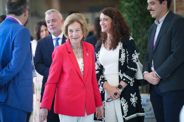 Queen Sofía Presides Over the Opening Ceremony of the International Congress on Neurodegenerative Diseases in Seville Queen Sofía after presiding over the opening ceremony of the International Congress on Neurodegenerative Diseases in Seville September 21, 2026, in Seville, Andalusia, Spain September 21, 2026 María José Ló Seville, Andalusia, Spain Seville, Andalusia, Spain Spain  Copyright: xMariaxJosÃ xLopezx 7790159