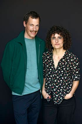 Stefan Butzmühlen und Cristina Diz bei einem exklusiven Photoshooting mit dem Team des Kinofilms Die Gäste auf dem 74. Internationalen Filmfestival San Sebastian Festival Internacional de Cine de San Sebastian im Hotel Maria Cristina. San Sebastian, 21.09.2026
