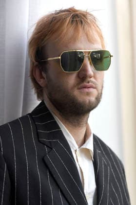 Jan Bülow bei einem exklusiven Photoshooting mit dem Cast des Kinofilms Die Gäste auf dem 74. Internationalen Filmfestival San Sebastian Festival Internacional de Cine de San Sebastian im Hotel Maria Cristina. San Sebastian, 21.09.2026