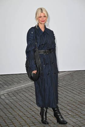Celebrity guests arrive at the Burberry catwalk show as part of London Fashion Week, held at Chelsea College of Arts, London Featuring: Pixie Geldof Where: London, United Kingdom When: 21 Sep 2026 Credit: Cover Images EDITORIAL USE ONLY. NOT FOR USE BY NEWSPAPERS BASED IN THE UK. Copyright: xx coverimg56042728