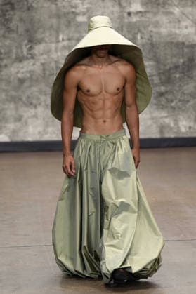 One to Watch edit 1 Fashion Scout LFW SS27 Catwalk Show Model Walks the One to Watch Fashion Scout LFW SS27 show on the 19,09,2026, Credit:JIMMY JAMES Avalon UK, London  Copyright: xJIMMYxJAMESx xAvalonx 1137133045