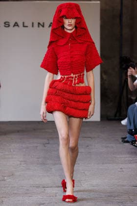 IPA88841975 - Milan, Milan Women™s Fashion Week Spring Summer 2027 - Women™s Fashion, Spring Summer 2027 - J. Salinas fashion show - runway - pictured: Model.  Copyright: xCinziaxCamelax xx IPA88841975