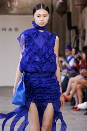 IPA88842944 - Milan, Milan Women™s Fashion Week Spring Summer 2027 - Women™s Fashion, Spring Summer 2027 - J. Salinas fashion show - runway - pictured: Model.  Copyright: xCinziaxCamelax xx IPA88842944