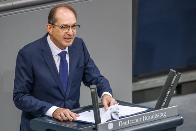 Bundestag Alexander Dobrindt (CSU), Bundesinnenminister im Deutschen Bundestag am 24.09.26 in Berlin. Berlin Berlin Deutschland Bundestag