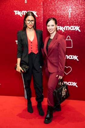 ABB TKMAXX- Zora Alber und Nadja Jo Klapper zu Gast auf dem roten Teppich bei der Neueroeffnung der TK Maxx Filiale am Alexanderplatz am 24.09.2026 in Berlin Berlin Deutschland