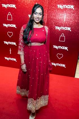 ABB TKMAXX- Sayana Ranjan zu Gast auf dem roten Teppich bei der Neueroeffnung der TK Maxx Filiale am Alexanderplatz am 24.09.2026 in Berlin Berlin Deutschland