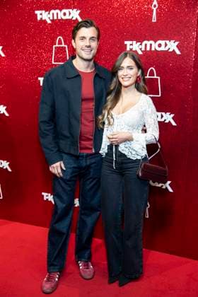 ABB TKMAXX- Tim Reitz und Vivien Grabatis zu Gast auf dem roten Teppich bei der Neueroeffnung der TK Maxx Filiale am Alexanderplatz am 24.09.2026 in Berlin Berlin Deutschland