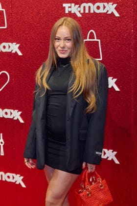 Leonie Basler (Leoobalys) - Wiedereroeffnung nach Erweiterung des TK Maxx Stores unter dem CODE RED Night am Alexanderplatz in Berlin am 24.09.2026. TK Maxx Store Re-Opening