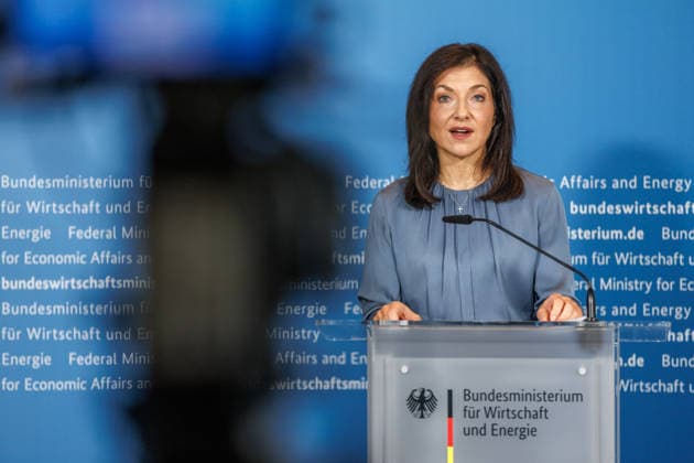 Pressestatement von Bundesministerin Katherina Reiche Pressestatement von Bundesministerin fuer Wirtschaft und Energie, Katherina Reiche am 25.09.2026 in Berlin. Berlin Berlin Deutschland BMWE