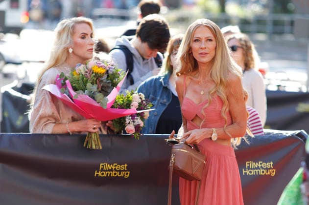 Juliane Golbs und Jenny Elvers bei der Premiere des Kinofilms Hygge auf dem 34. Filmfest Hamburg 2026 im Cinemaxx Dammtor. Hamburg, 25.09.2026